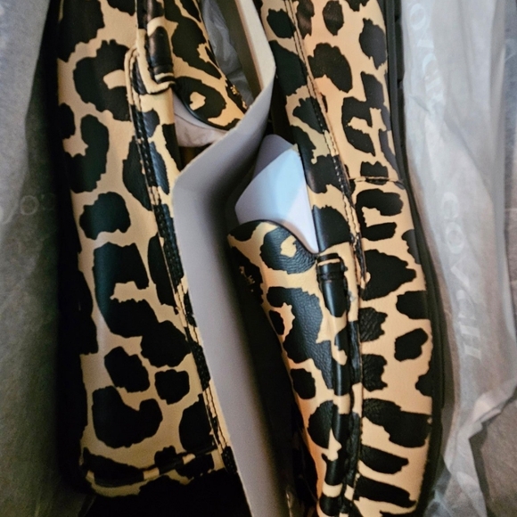 Coach shoes - Picture 3 of 6